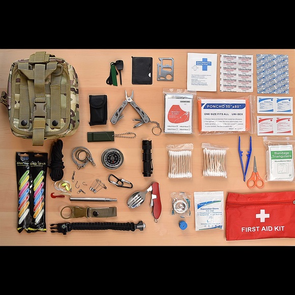 201Pcs Emergency Survival and First Aid Kit - Picture 4 of 10